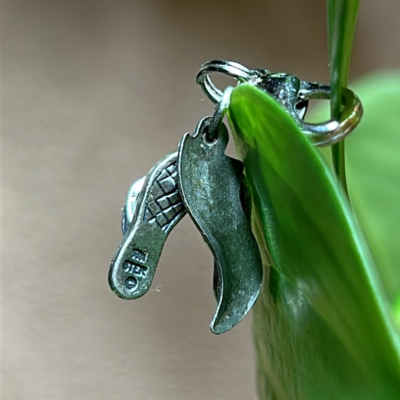 Sterling Silver Portland Oregon Flip Flop Beach Travel Charm Keychain Flair 925 - Picture 5 of 8